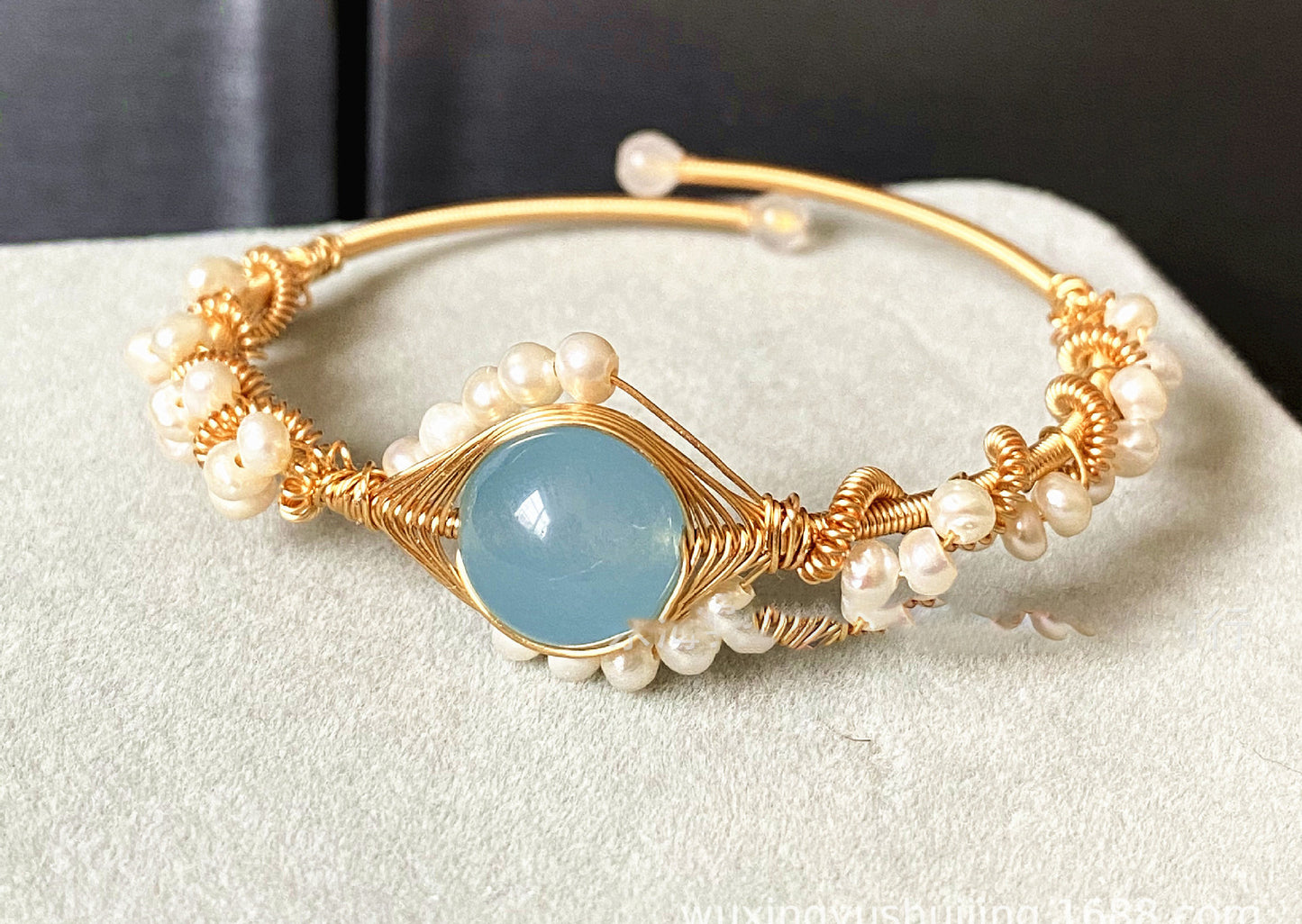 Handmade Sapphire Pearl Bracelet