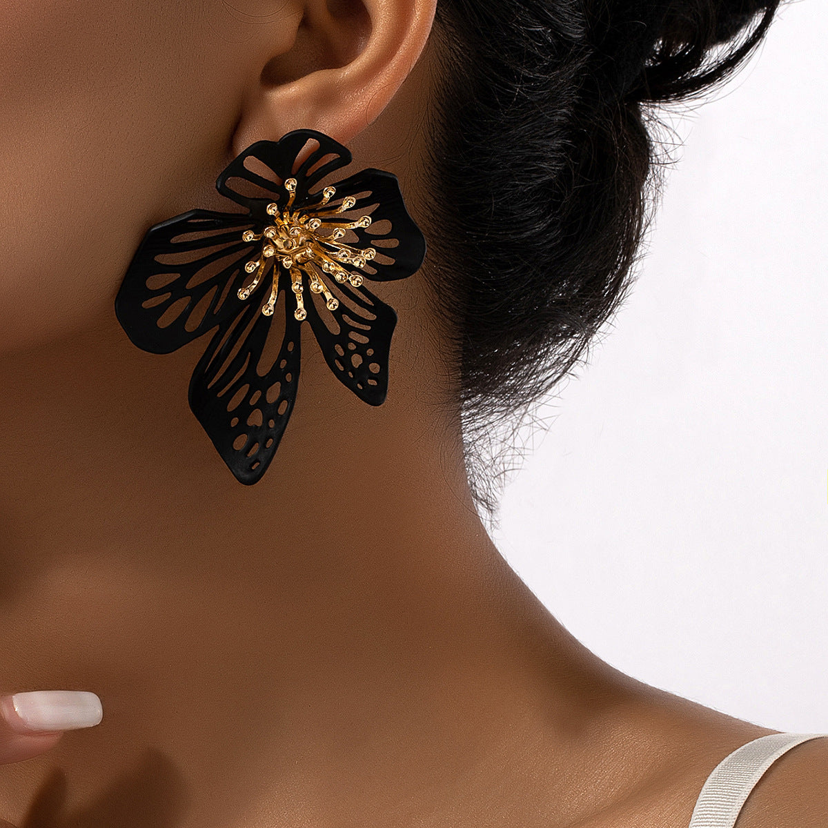 Minimalist Flowers Earrings