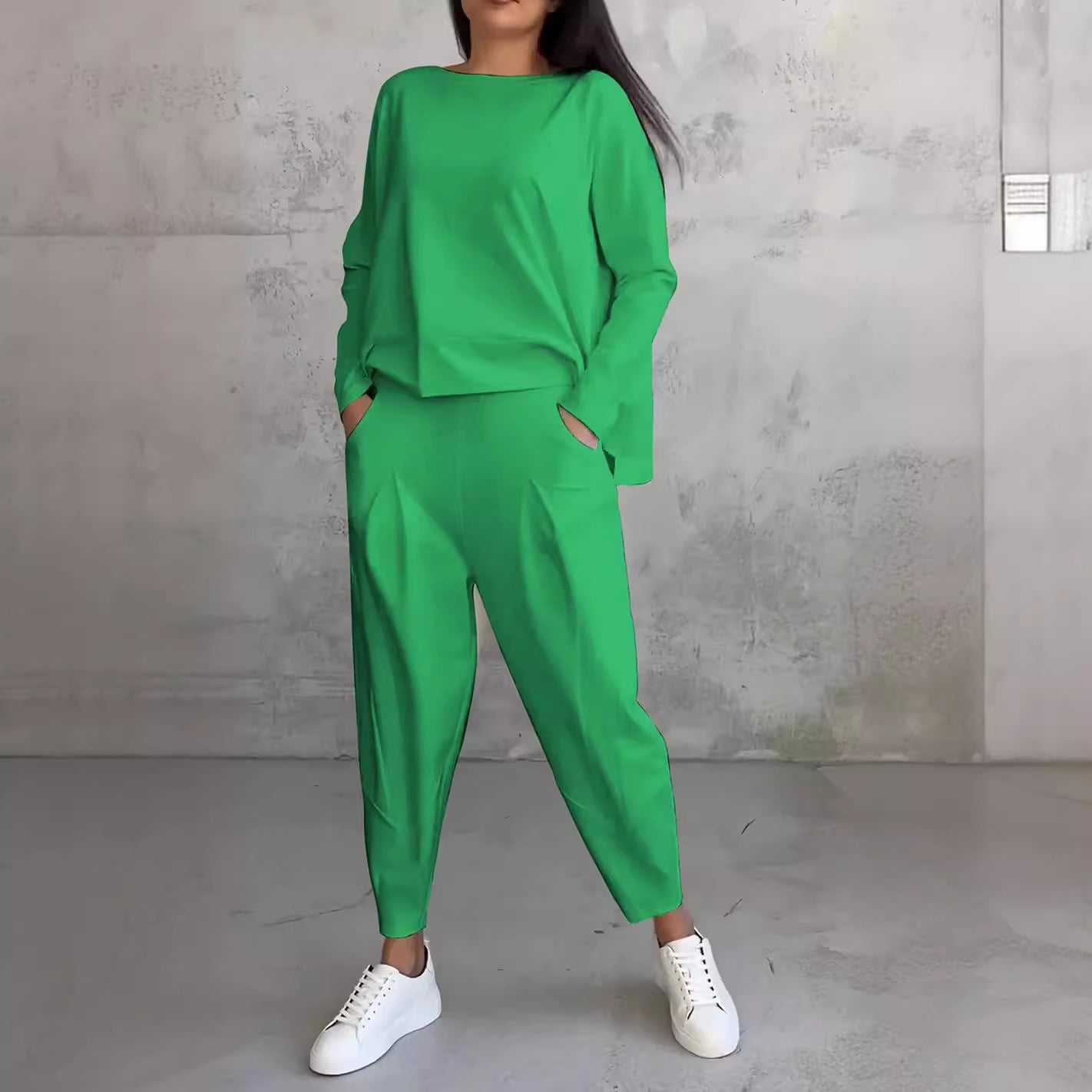 Women's Long-sleeved Sweater Pants Suit