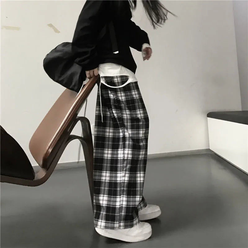 Streetwear Black and White Plaid Pants